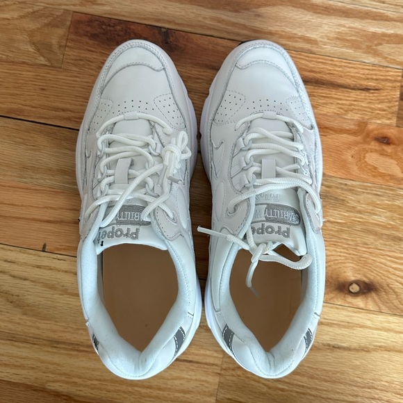 Propet Mens Stability Walker Sneakers - Picture 8 of 12